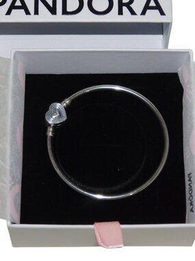 Pandora Radiating Heart Sterling Silver Bangle Bracelet 925